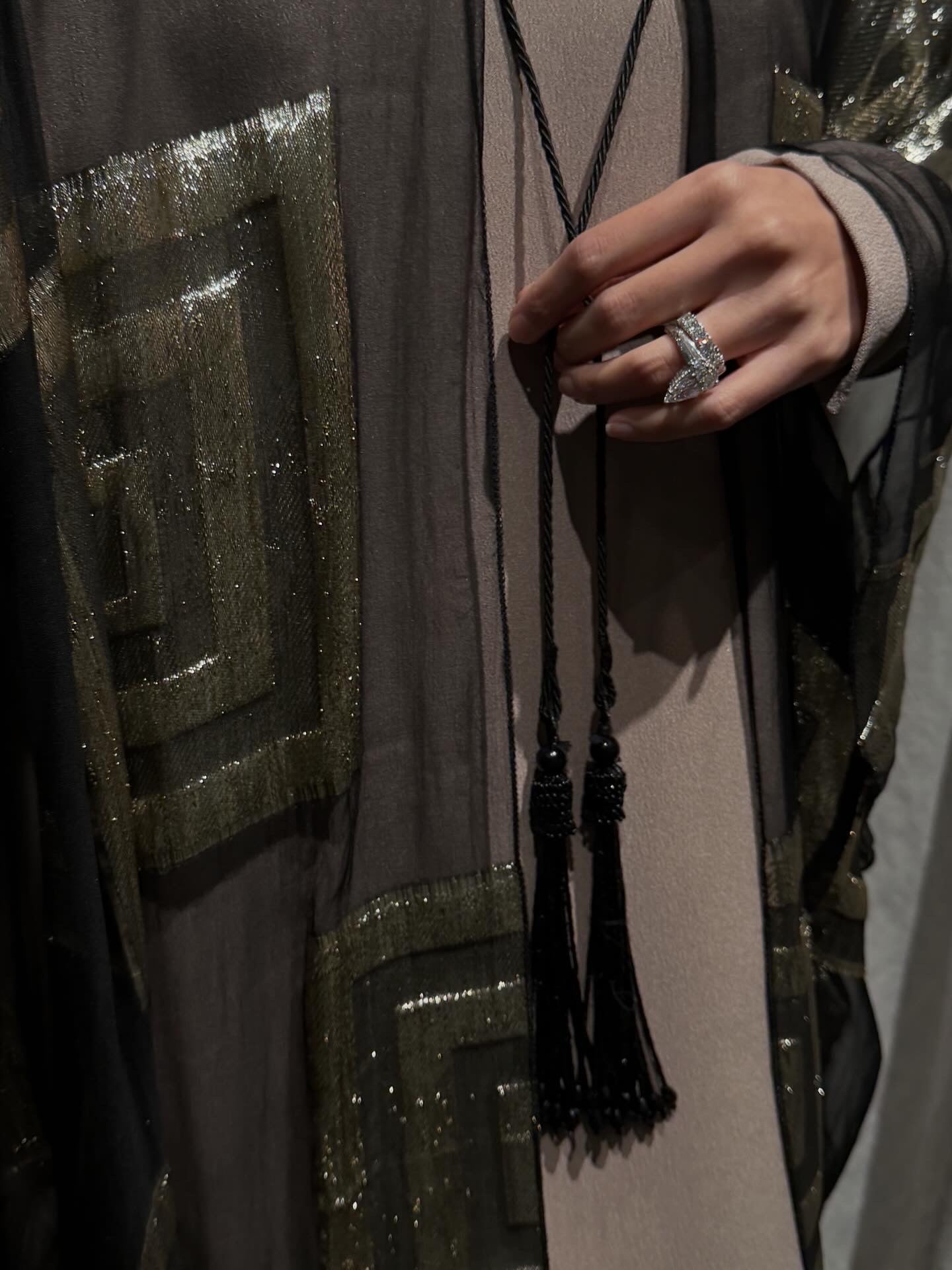 pure silk chiffon throw on with inner dress - black/gold