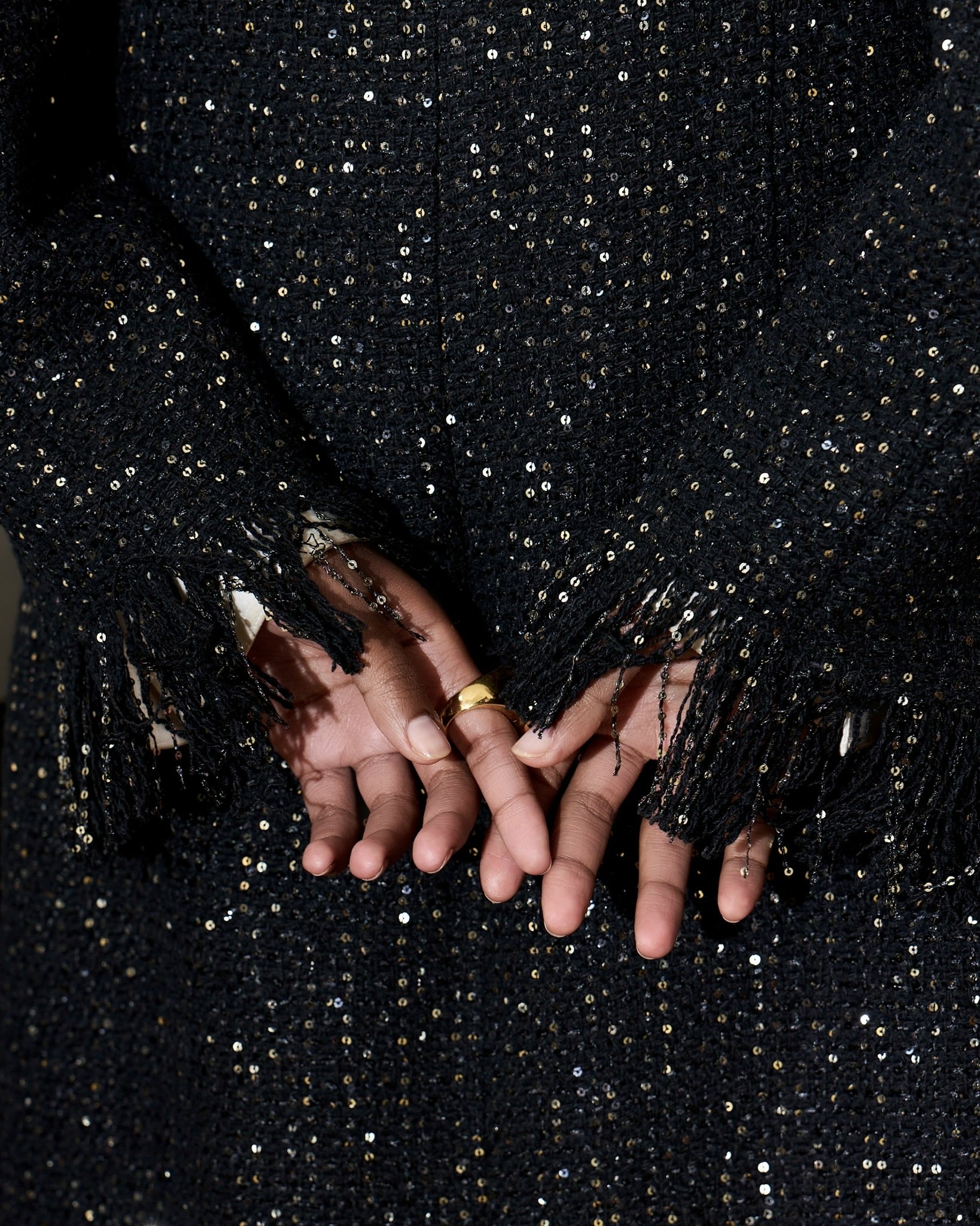 tweed light: sequins - black/gold