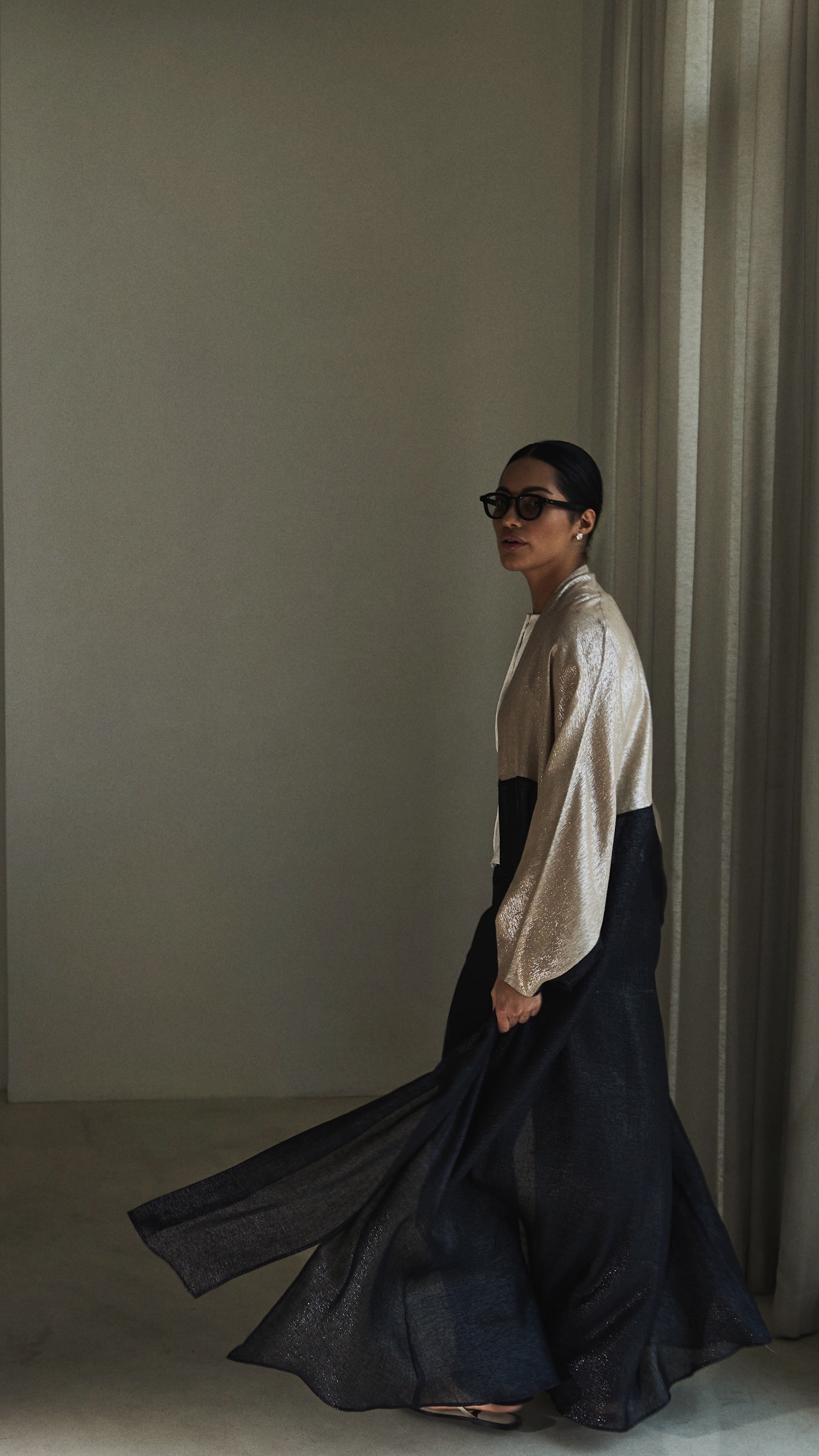 hybrid kimono with zircon - beige/black
